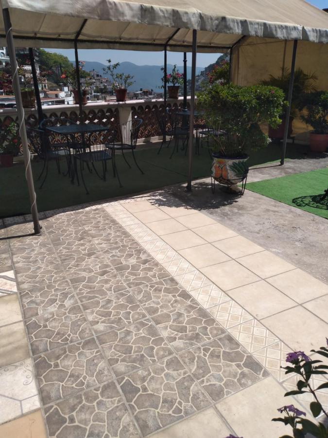 Hotel Las Palomas Taxco de Alarcon Exterior photo